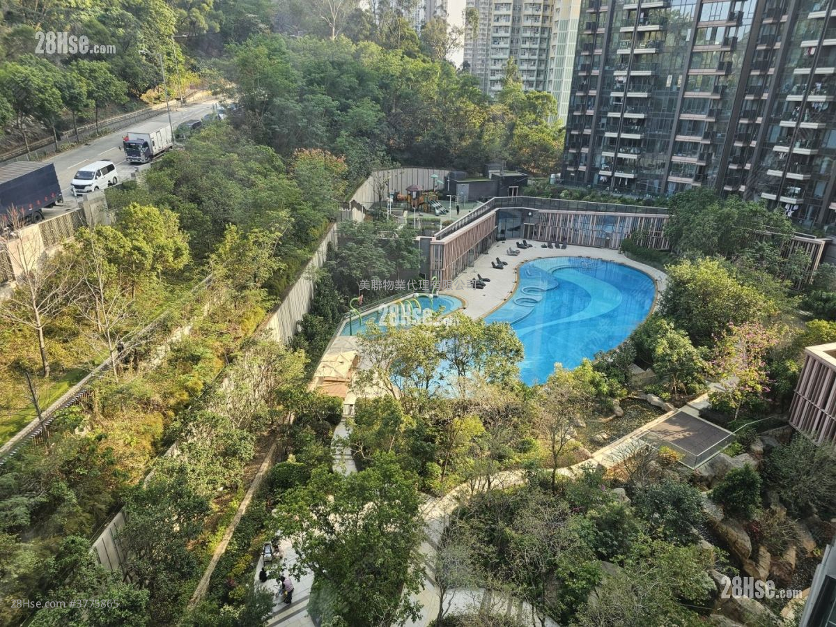 Mantin Heights Sell 3 Bedrooms , 2 Bathrooms 928 ft²