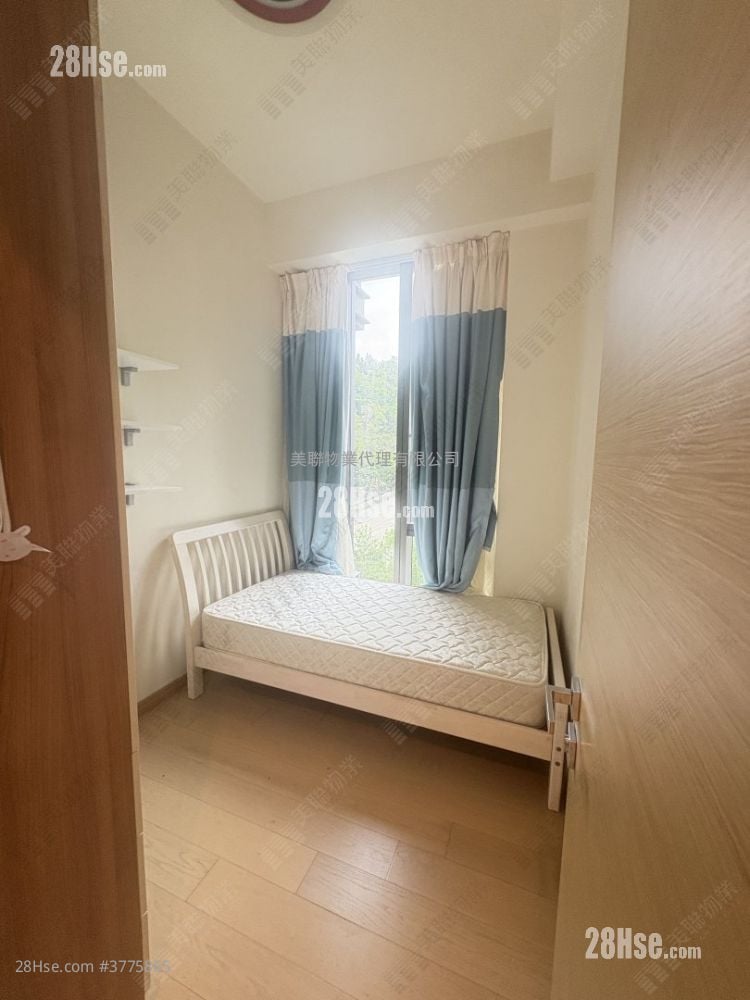 Mantin Heights Sell 3 Bedrooms , 2 Bathrooms 928 ft²