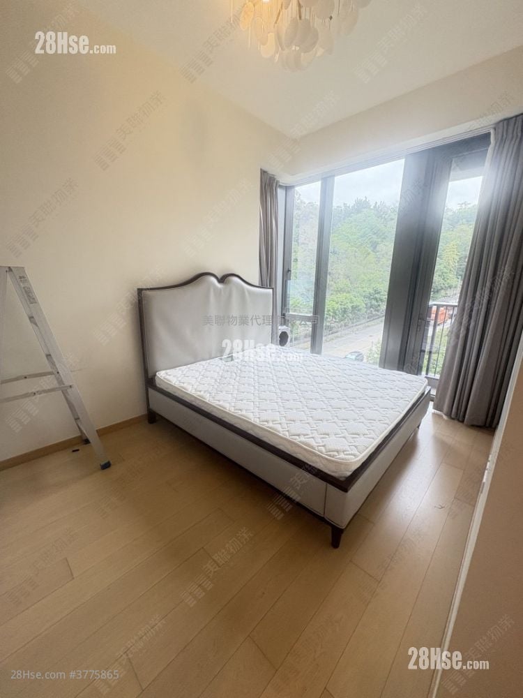 Mantin Heights Sell 3 Bedrooms , 2 Bathrooms 928 ft²