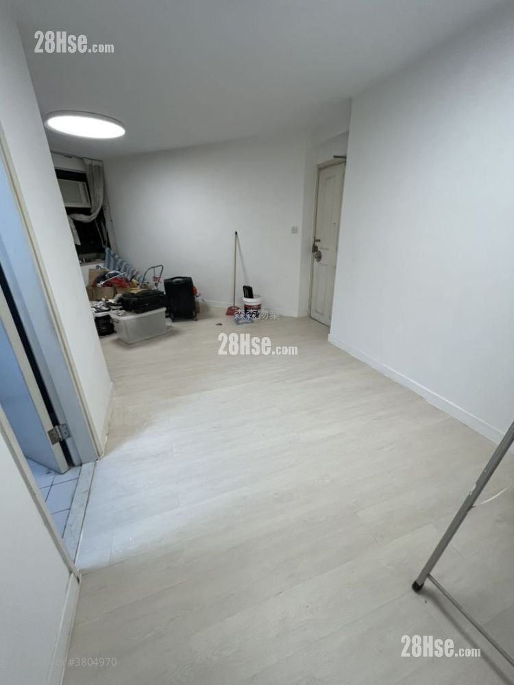 康怡花園 租盤 3 房 , 2 浴室 710 平方呎