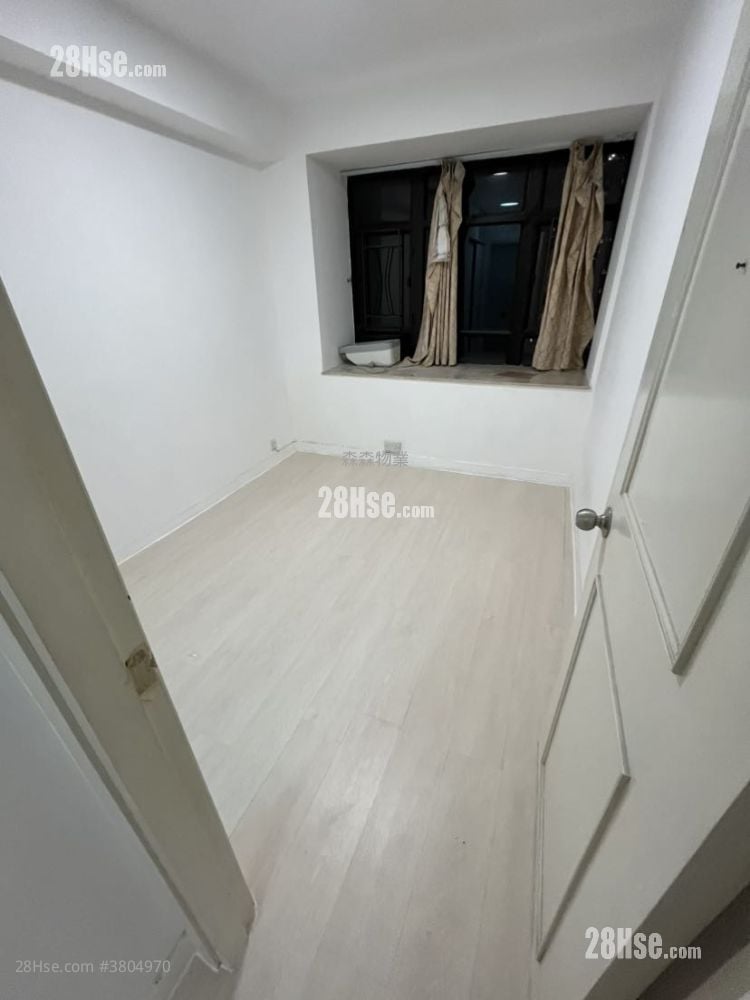 康怡花園 租盤 3 房 , 2 浴室 710 平方呎