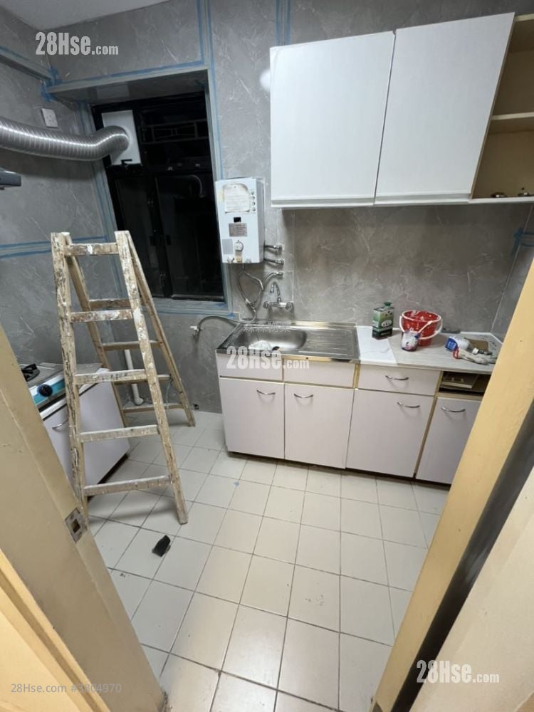 康怡花園 租盤 3 房 , 2 浴室 710 平方呎