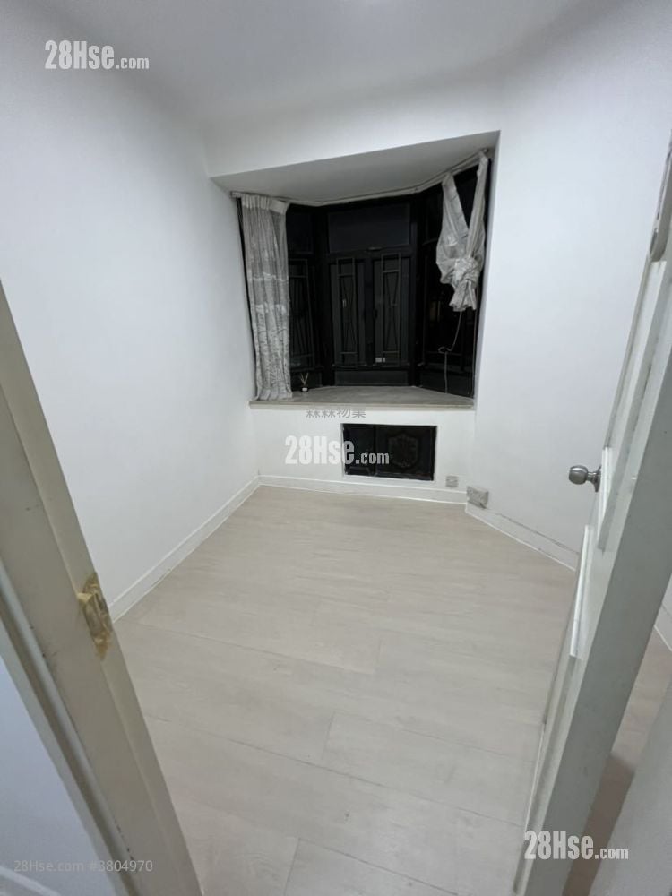 康怡花園 租盤 3 房 , 2 浴室 710 平方呎