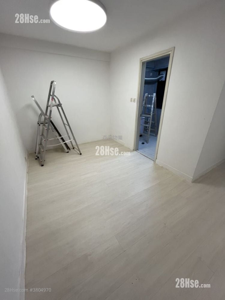 康怡花園 租盤 3 房 , 2 浴室 710 平方呎