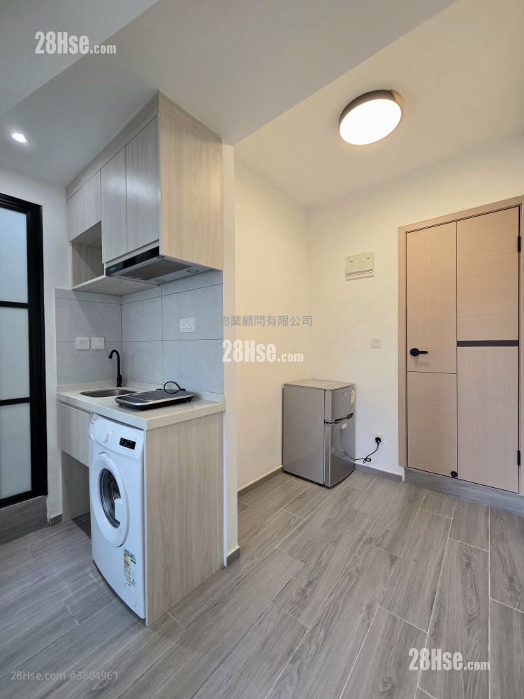 Pacific Building Rental 1 Bedroom , 1 Bathroom 170 ft²