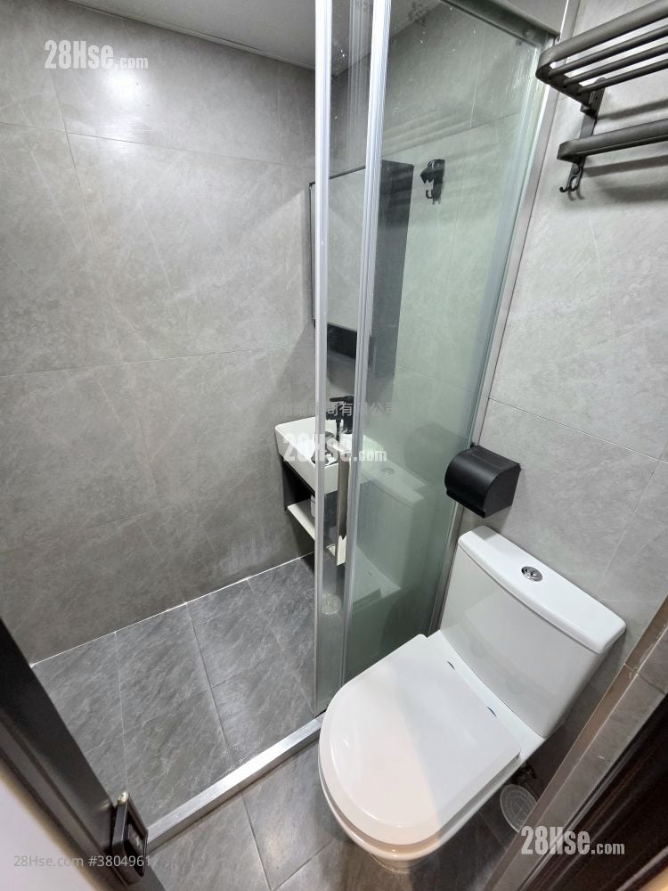 Pacific Building Rental 1 Bedroom , 1 Bathroom 170 ft²