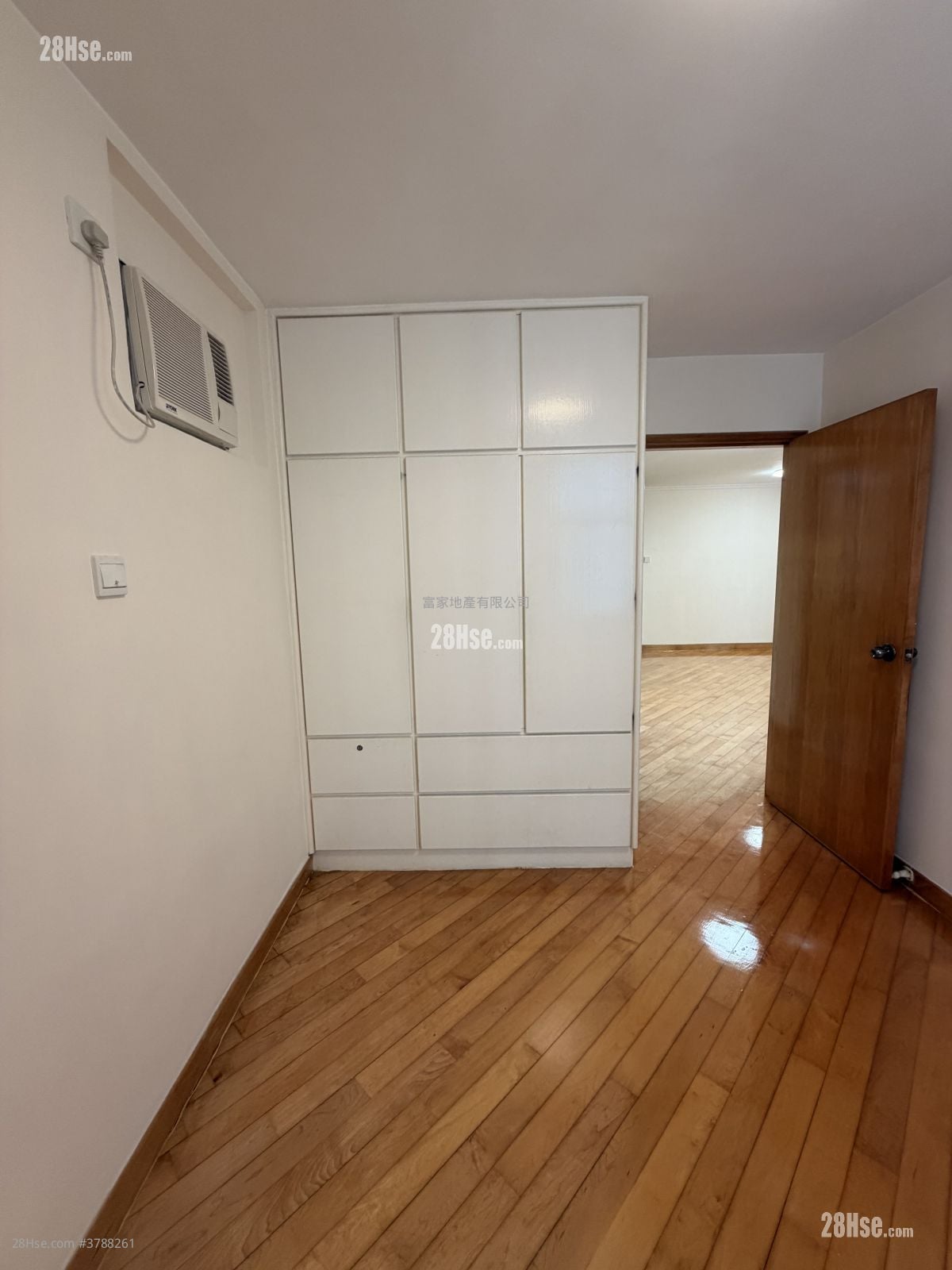 太古城 租盘 2 房 , 1 浴室 545 平方尺