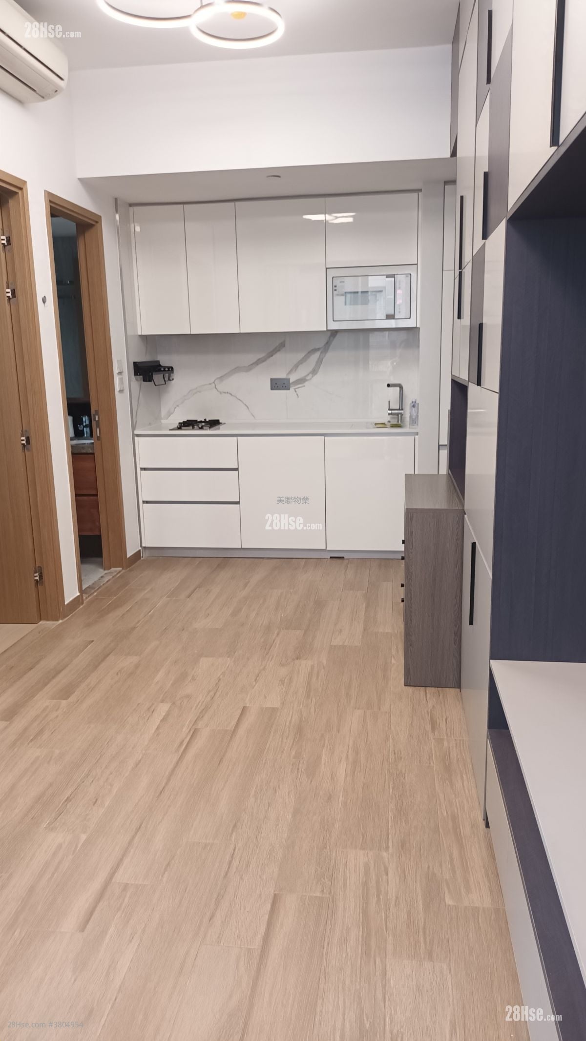 龍譽 租盤 1 房 , 1 浴室 319 平方呎