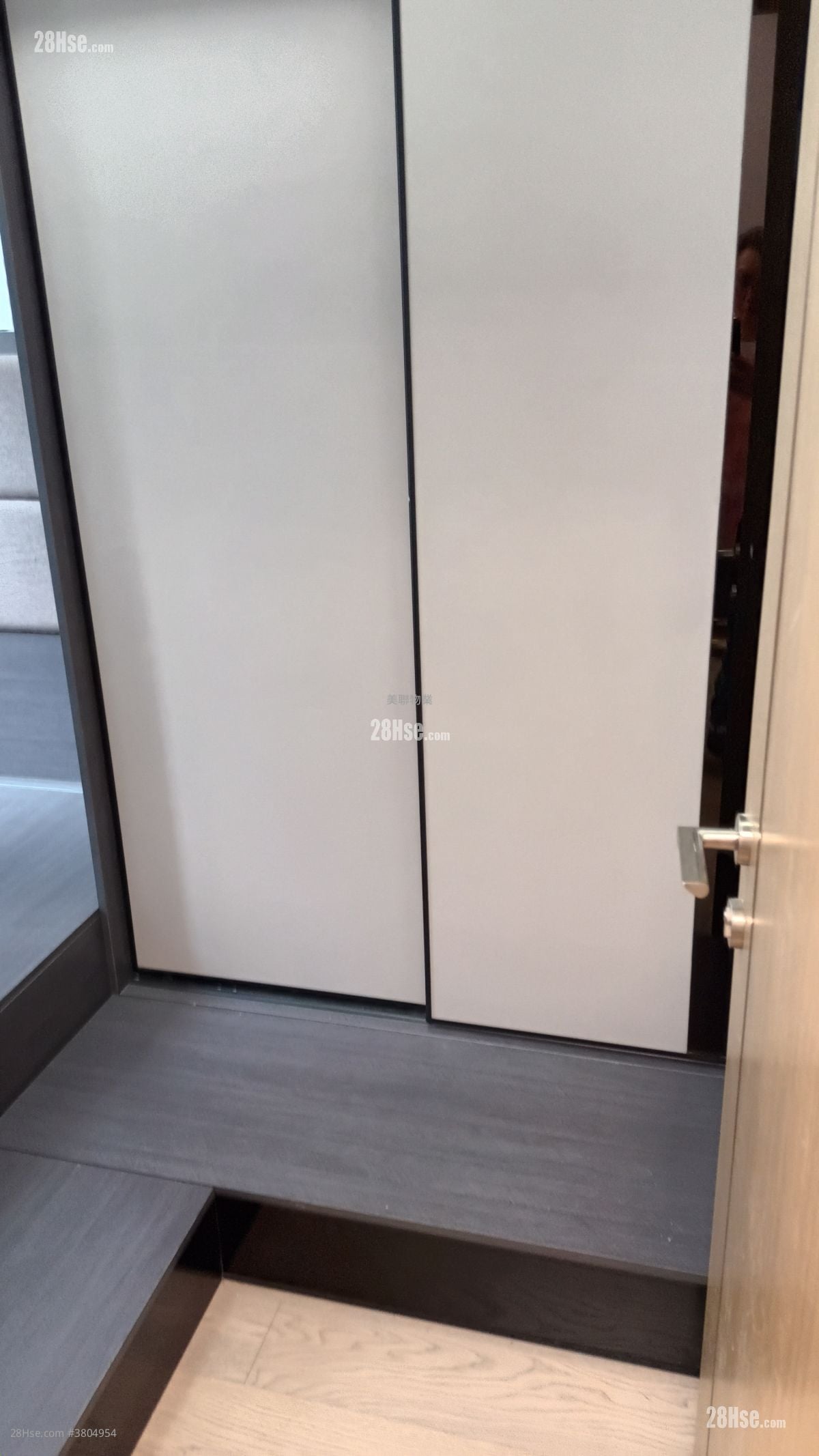 龍譽 租盤 1 房 , 1 浴室 319 平方呎