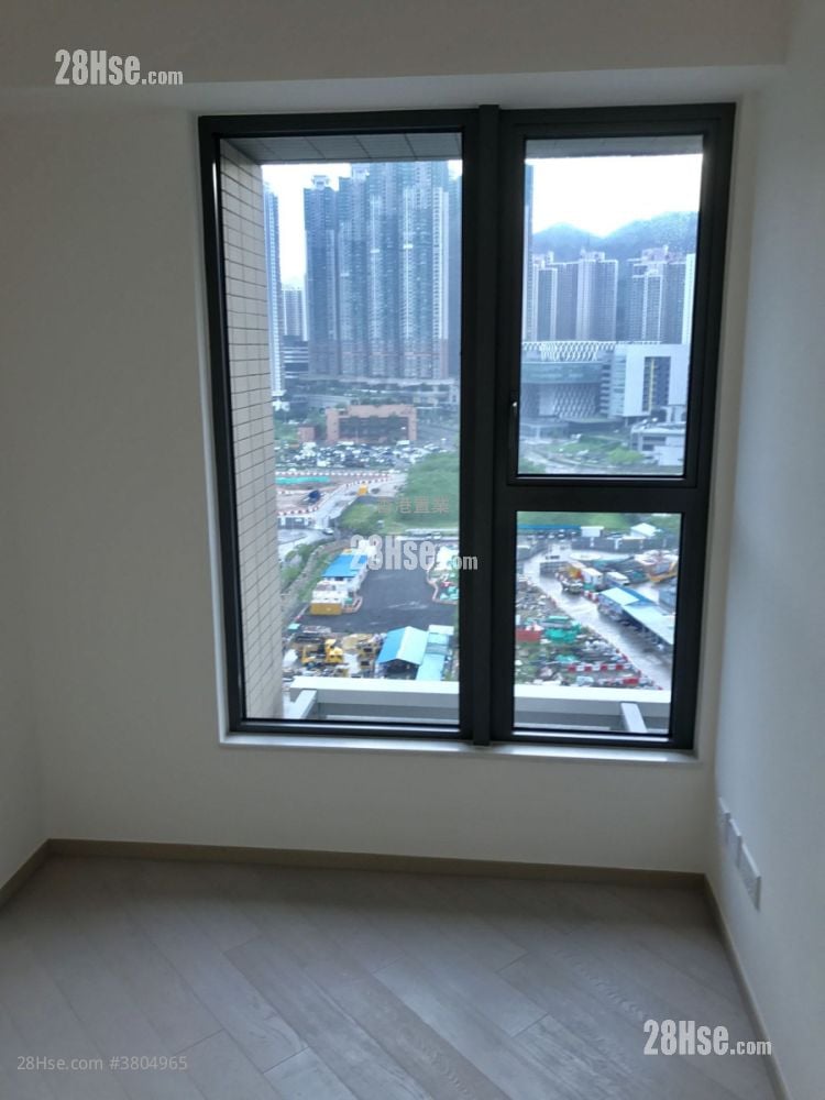 The Wings Sell 3 Bedrooms , 2 Bathrooms 735 ft²