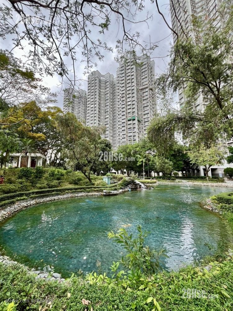 Kingswood Villas Sell 3 Bedrooms 633 ft²