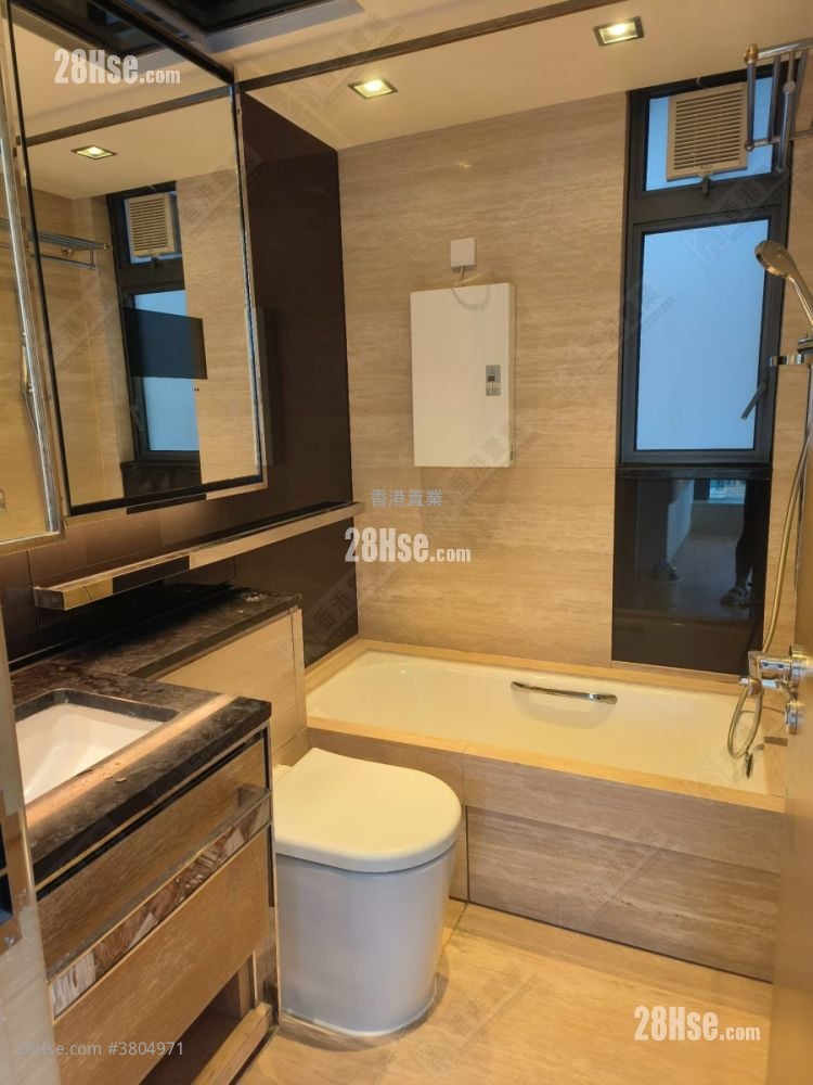 The Wings Sell 3 Bedrooms , 2 Bathrooms 944 ft²