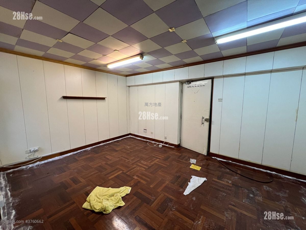 Kwong Yuen Estate Sell 2 Bedrooms , 1 Bathroom 443 ft²