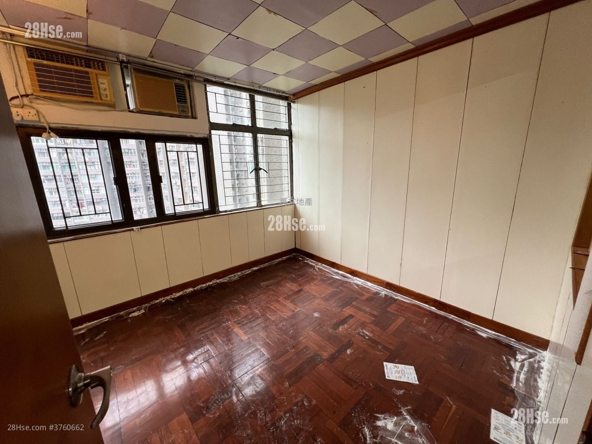 Kwong Yuen Estate Sell 2 Bedrooms , 1 Bathroom 443 ft²