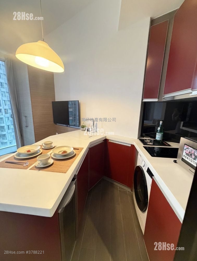 Queen's Cube 租盘 开放式间隔 277 平方尺