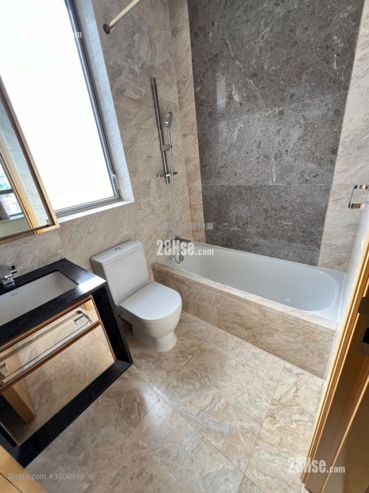 Grand Austin 售盘 3 房 , 2 浴室 893 平方尺