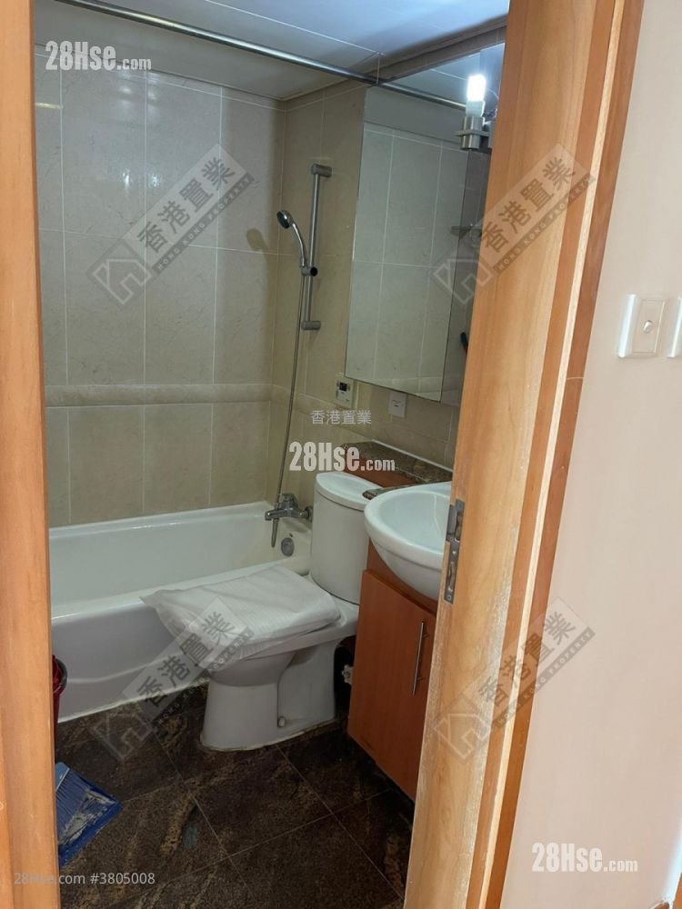 Park Central Rental 2 Bedrooms , 1 Bathroom 438 ft²