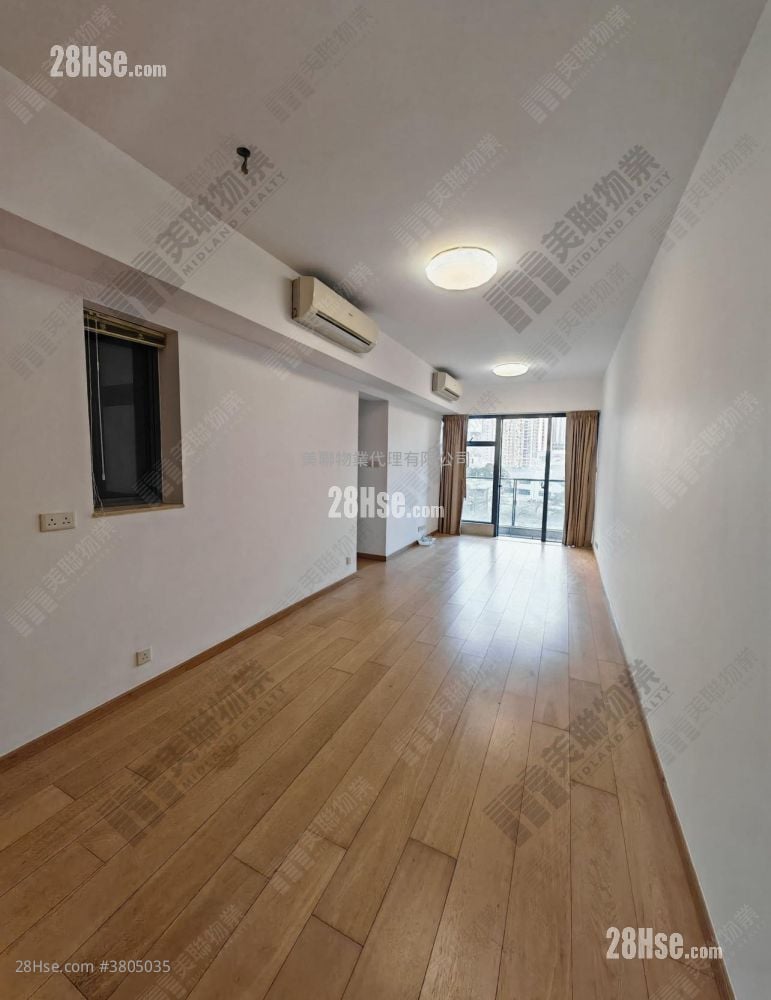 The Wings Rental 3 Bedrooms , 2 Bathrooms 799 ft²