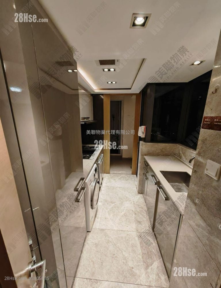 The Wings Rental 3 Bedrooms , 2 Bathrooms 799 ft²