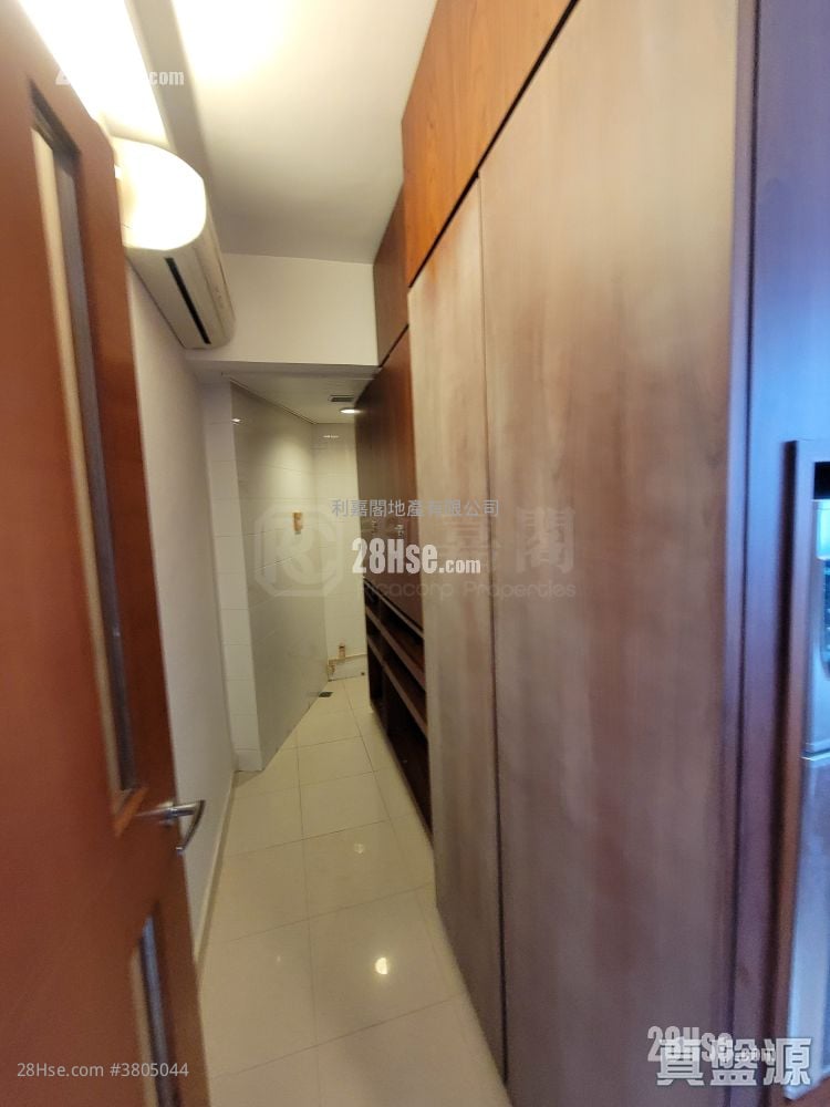 The Long Beach Sell 3 Bedrooms , 2 Bathrooms 816 ft²