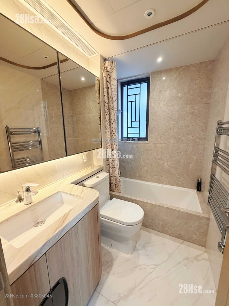 尚珒溋 售盤 3 房 , 2 浴室 738 平方呎