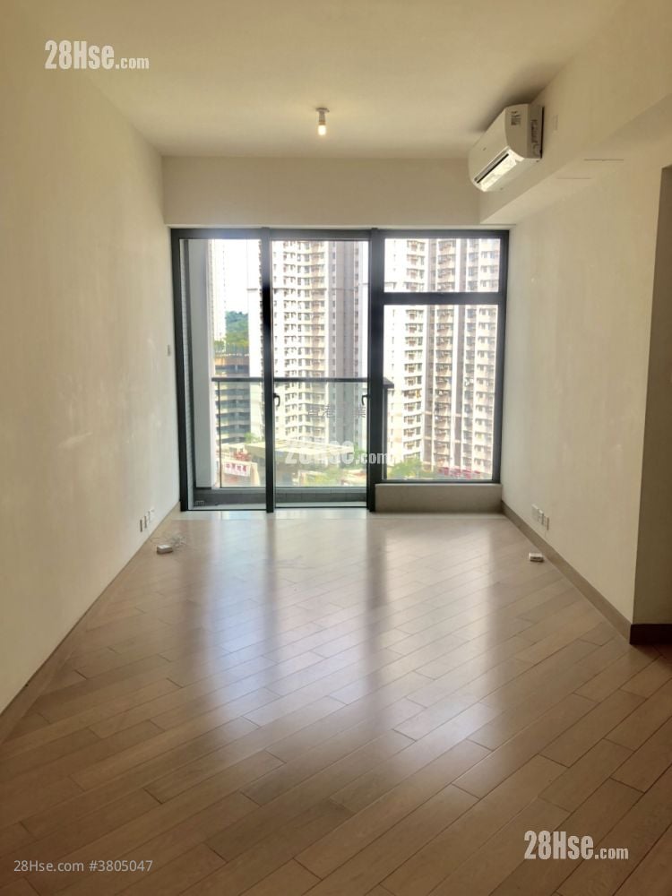 The Wings Sell 3 Bedrooms , 2 Bathrooms 826 ft²