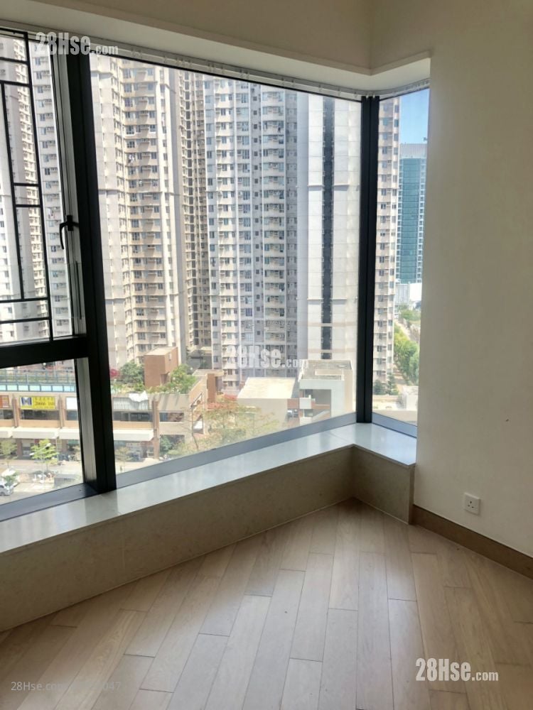 The Wings Sell 3 Bedrooms , 2 Bathrooms 826 ft²