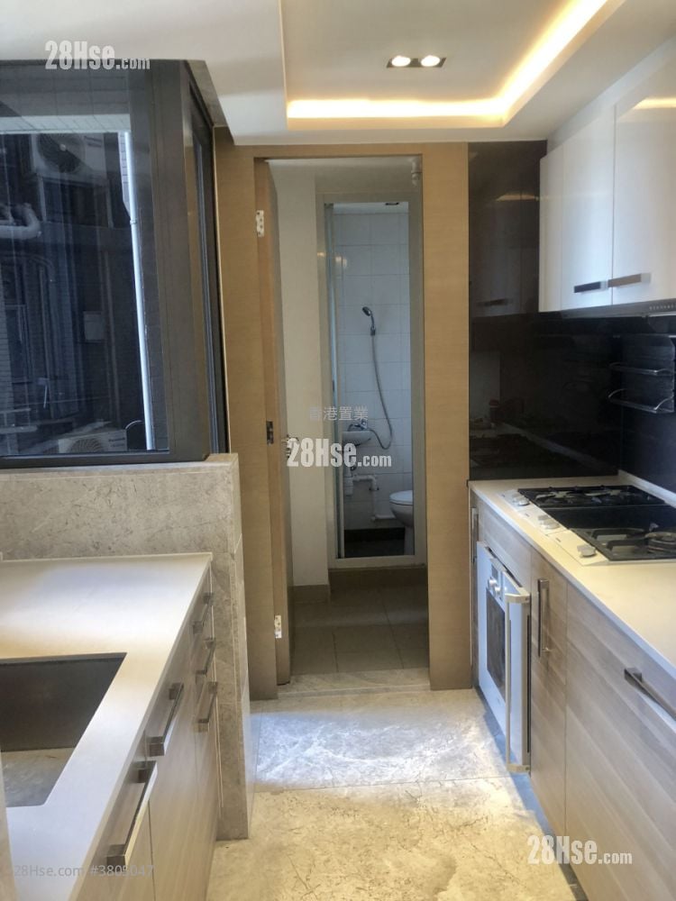 The Wings Sell 3 Bedrooms , 2 Bathrooms 826 ft²