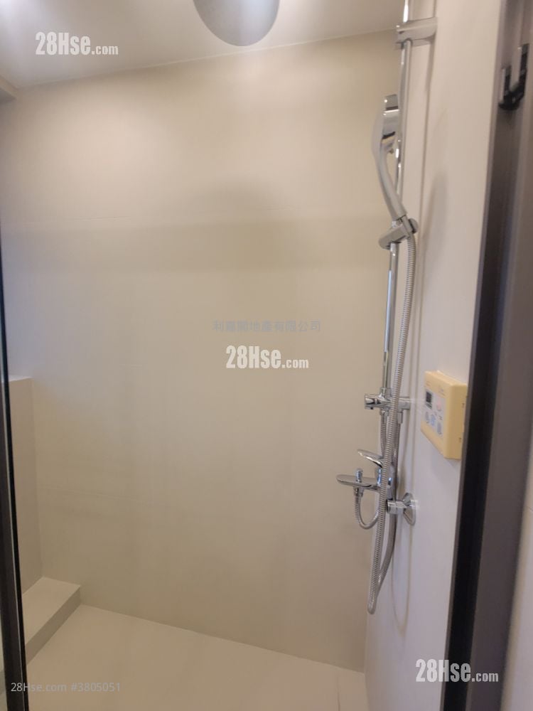 凯旋门 售盘 3 房 , 3 浴室 846 平方尺