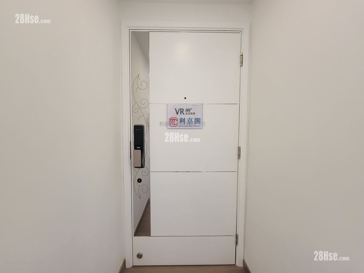 凯旋门 售盘 3 房 , 3 浴室 846 平方尺