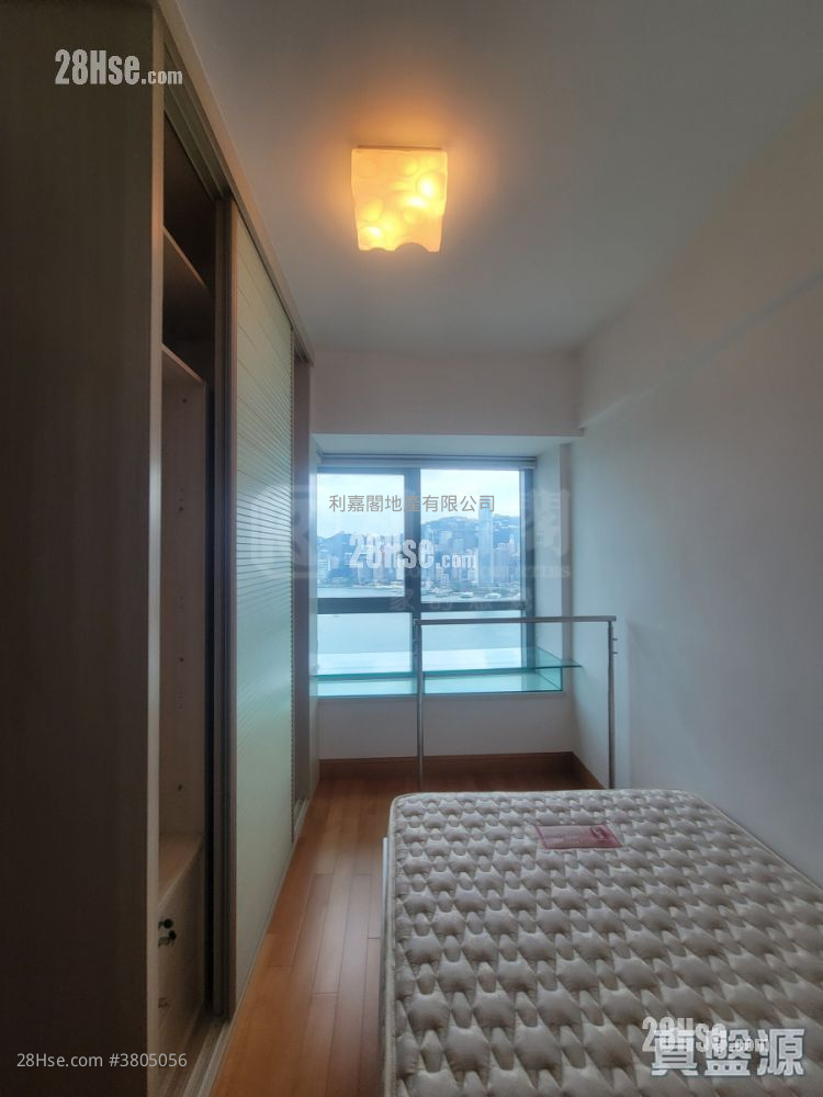 The Harbourside Sell 3 Bedrooms , 2 Bathrooms 1,088 ft²