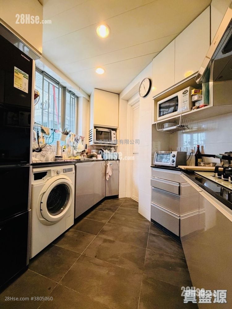 Ocean Shores Sell 3 Bedrooms , 3 Bathrooms 765 ft²