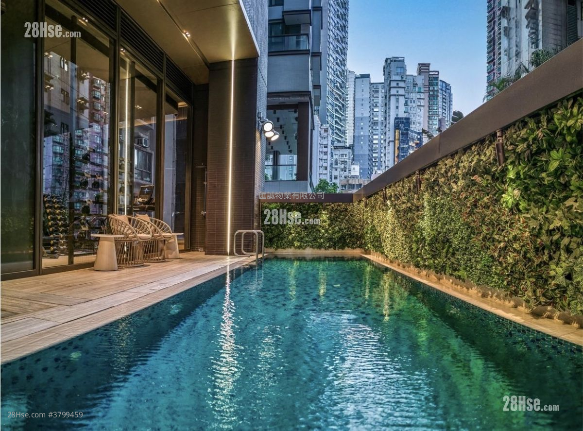 Central 8 Rental Studio , 1 Bathroom 203 ft²