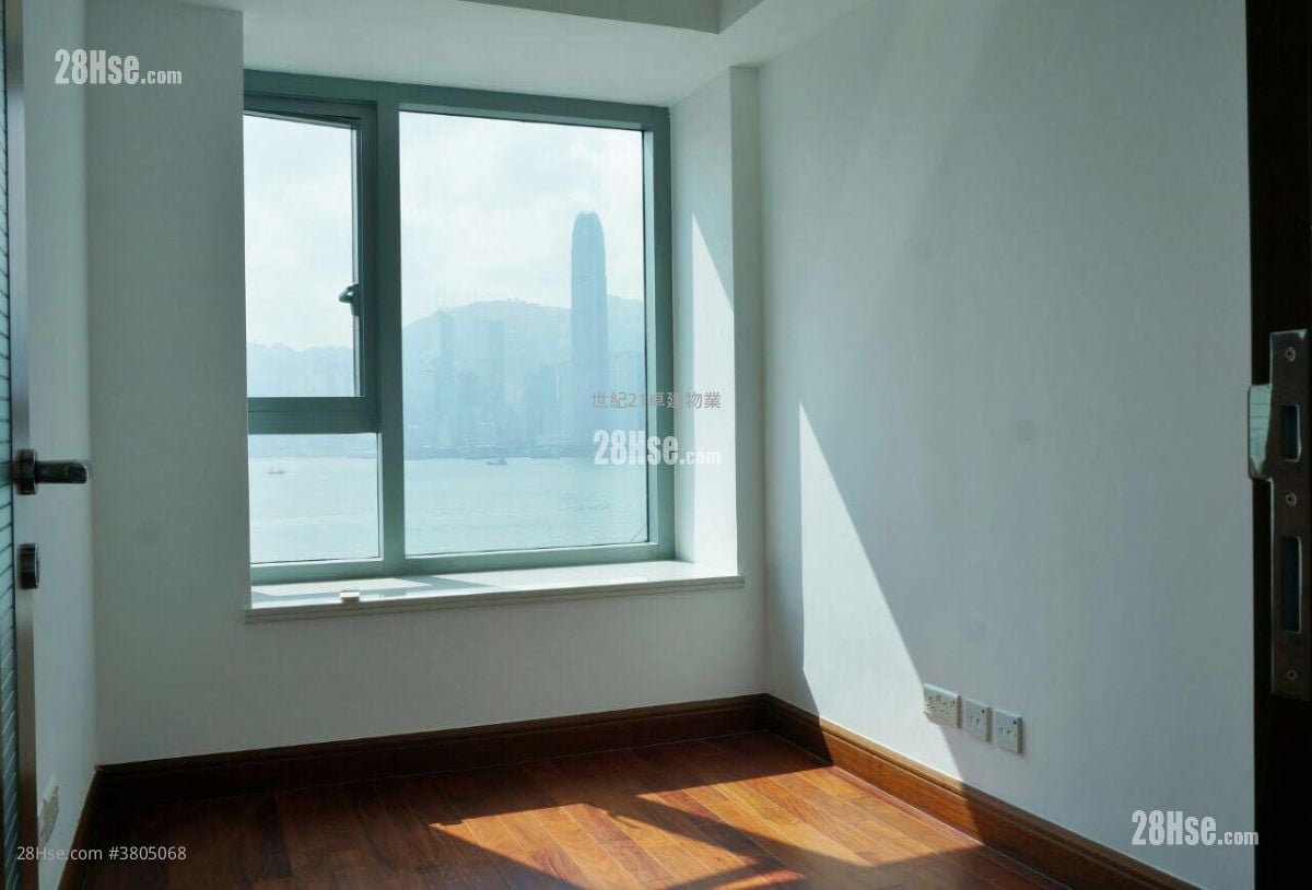 君临天下 售盘 3 房 , 2 浴室 1,015 平方尺