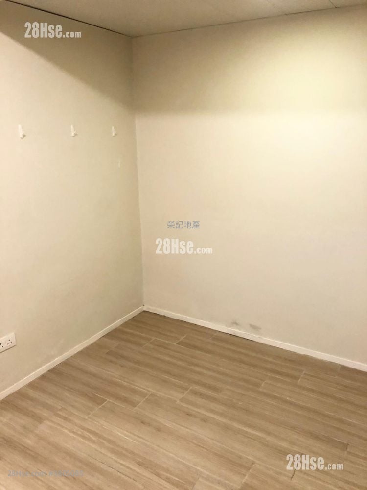 教育路1房1厅 租盘 1 房 , 1 浴室 200 平方尺