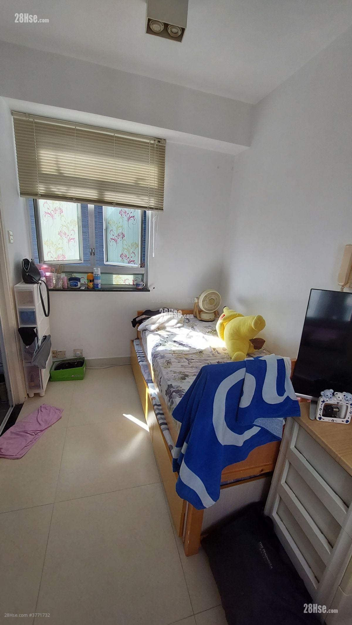 The Jolly House Sell Studio , 1 Bathroom 159 ft²