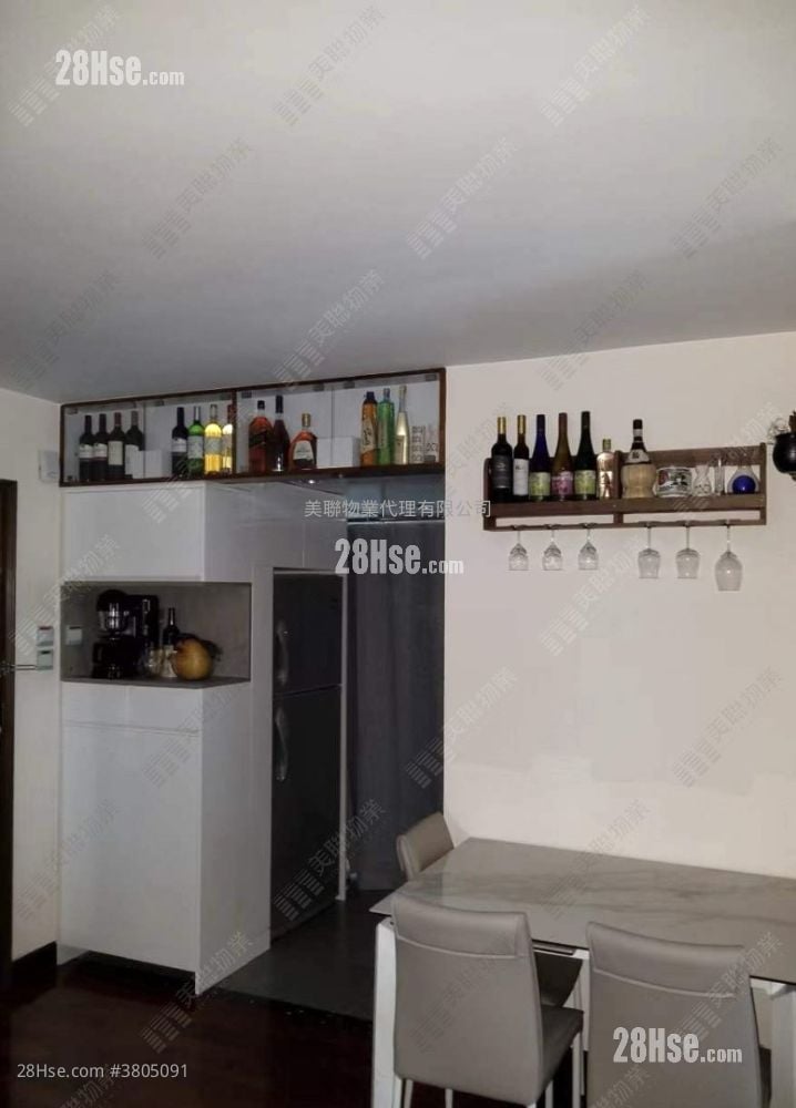 裕明苑 售盘 2 房 , 1 浴室 438 平方尺