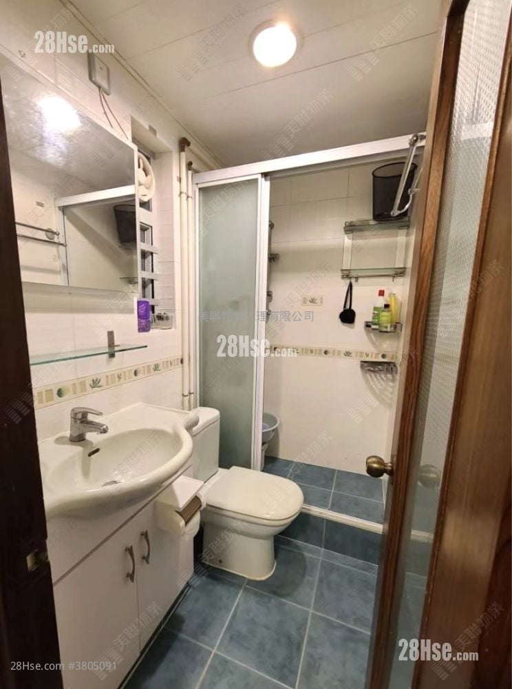 裕明苑 售盘 2 房 , 1 浴室 438 平方尺