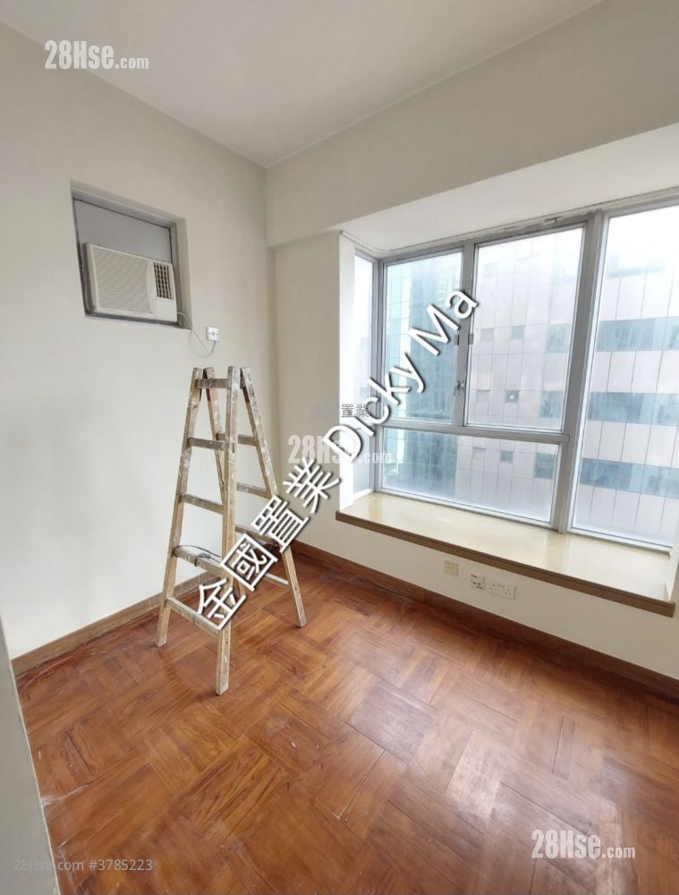 Liberty Mansion Rental 2 Bedrooms , 1 Bathroom 430 ft²