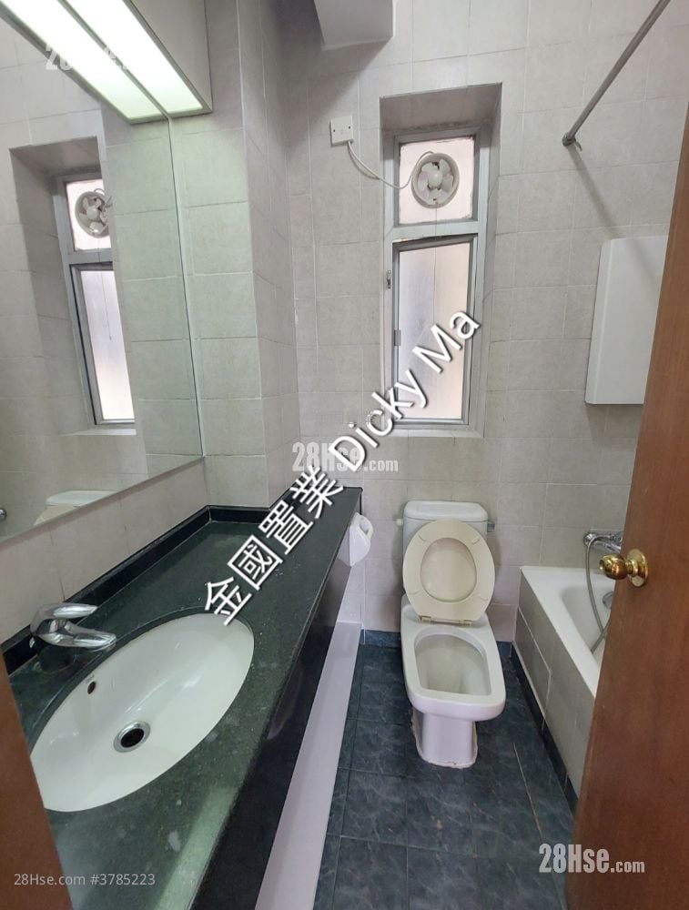 Liberty Mansion Rental 2 Bedrooms , 1 Bathroom 430 ft²