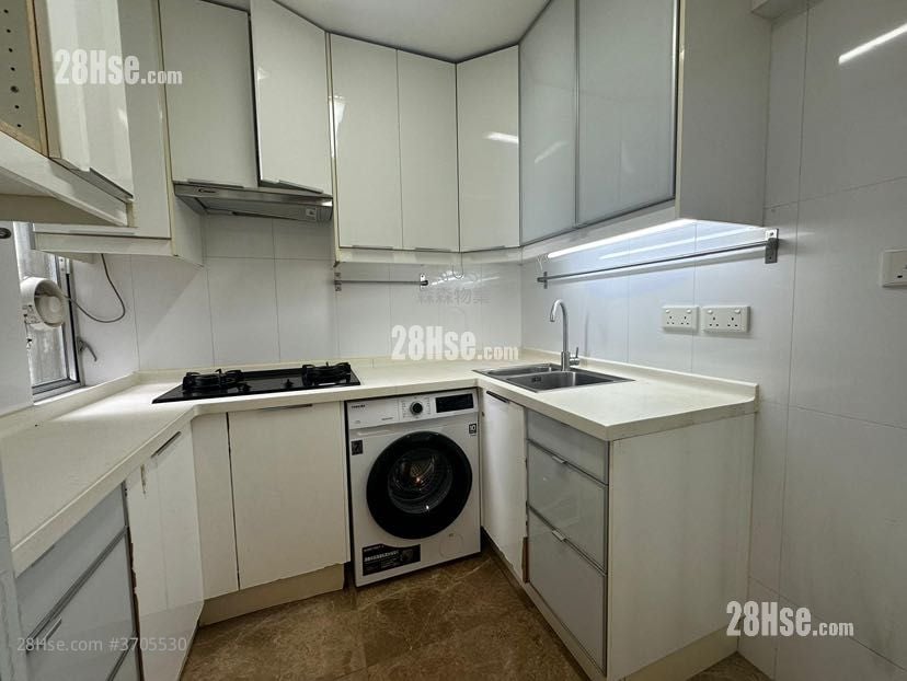 鲤景湾 租盘 2 房 , 1 浴室 539 平方尺