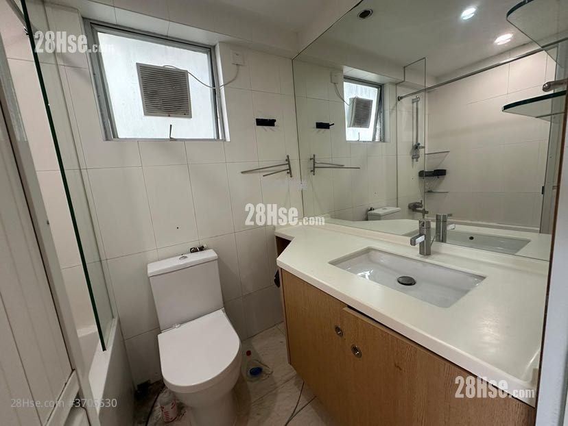 鲤景湾 租盘 2 房 , 1 浴室 539 平方尺