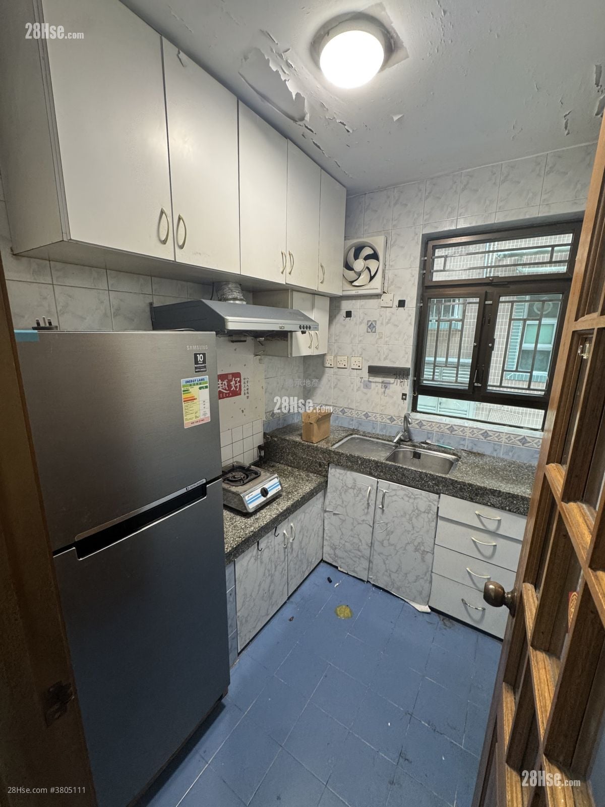 村屋 租盘 3 房 , 2 浴室