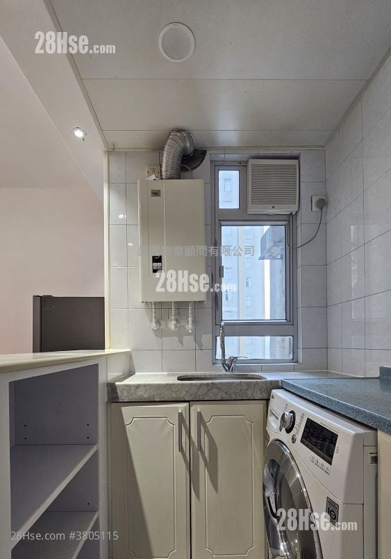 湾景中心大厦 租盘 开放式间隔 , 1 浴室 357 平方尺