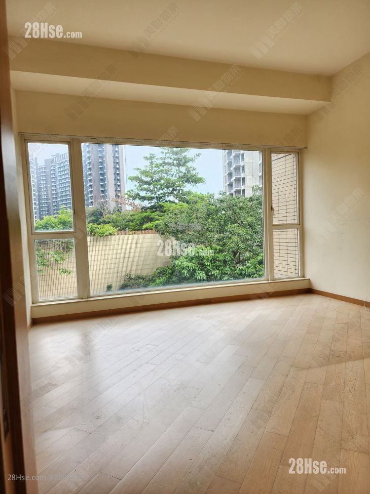 bedroom 1: Avignon Sell 3 Bedrooms 1,142 ft²