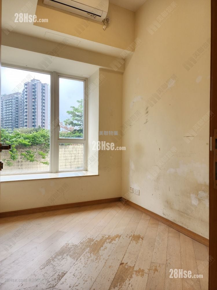 Avignon Sell 3 Bedrooms 1,142 ft²