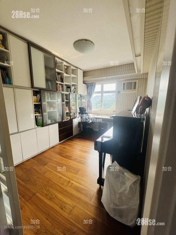 世界花园 售盘 3 房 , 2 浴室 1,272 平方尺