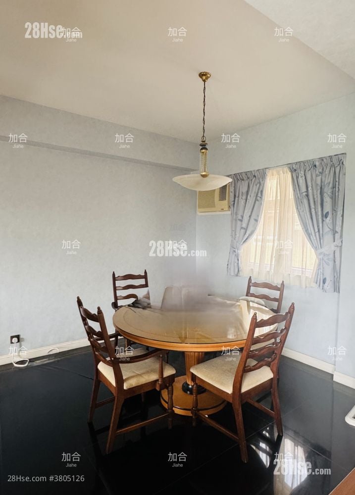 世界花园 售盘 3 房 , 2 浴室 1,272 平方尺