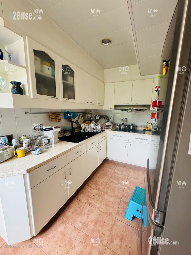 世界花园 售盘 3 房 , 2 浴室 1,272 平方尺