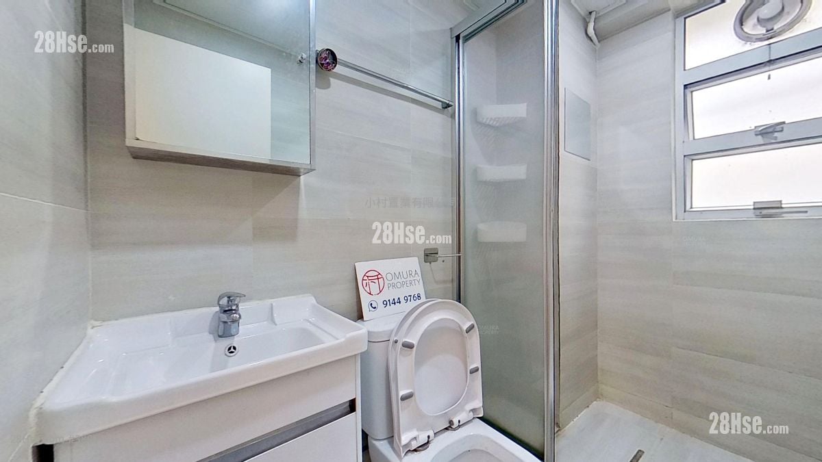 浴室: 有馀楼 租盘 2 房 , 1 浴室 337 平方尺